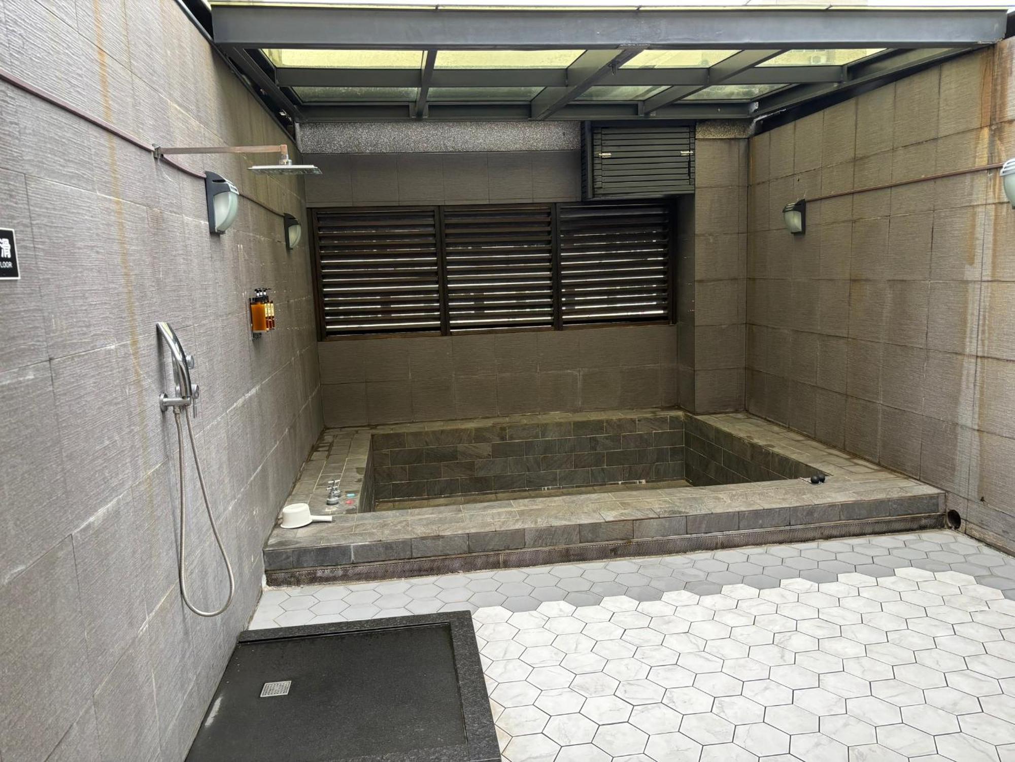 Ya Nold Hot Spring Hotel Цзяосі Екстер'єр фото